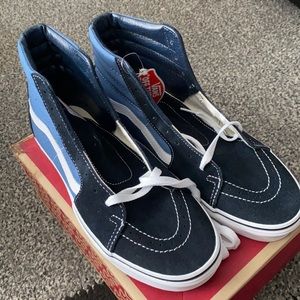 Vans skate hi’s in blue and black
